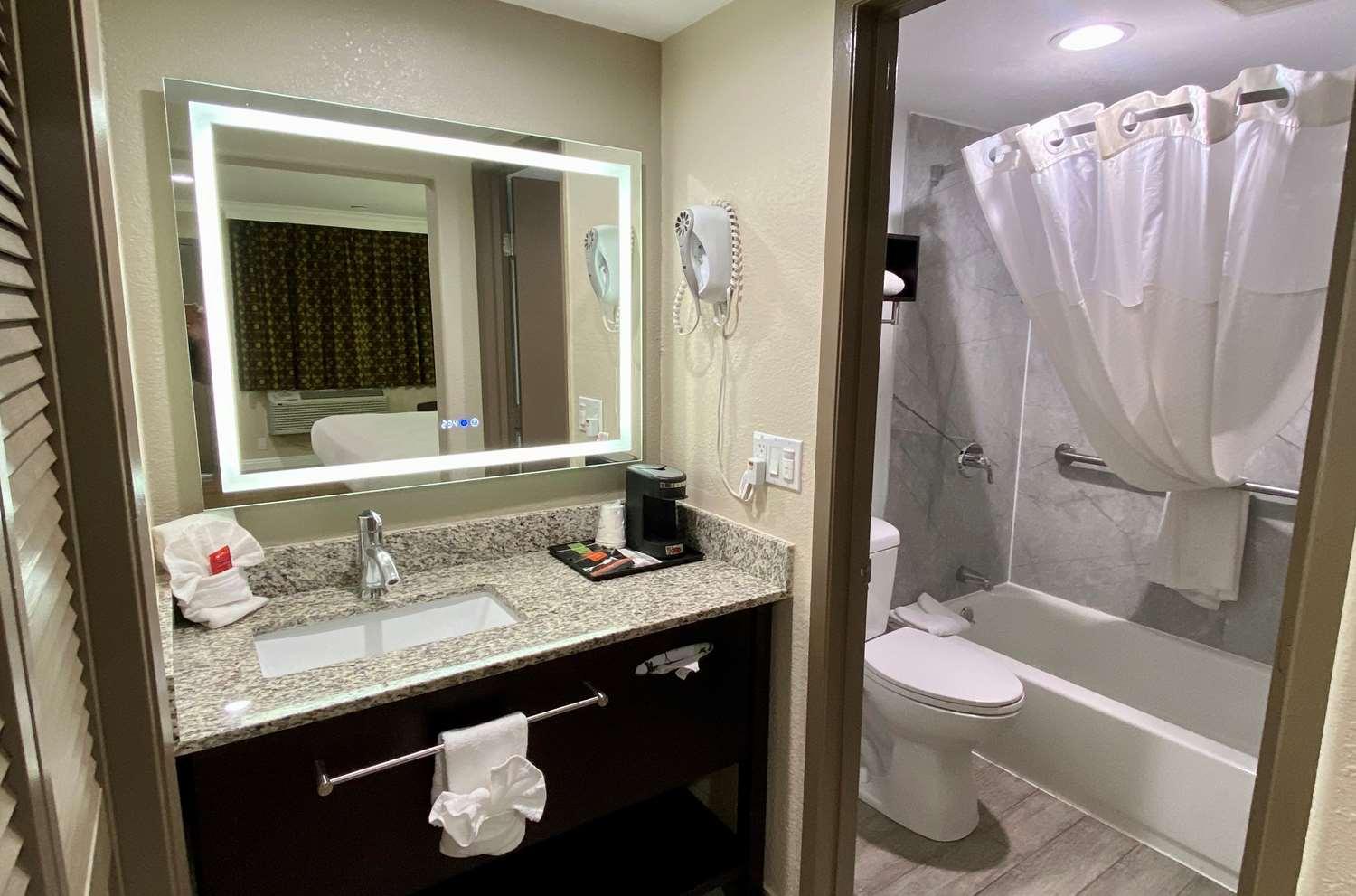Surestay Hotel By Best Western Santa Cruz Buitenkant foto