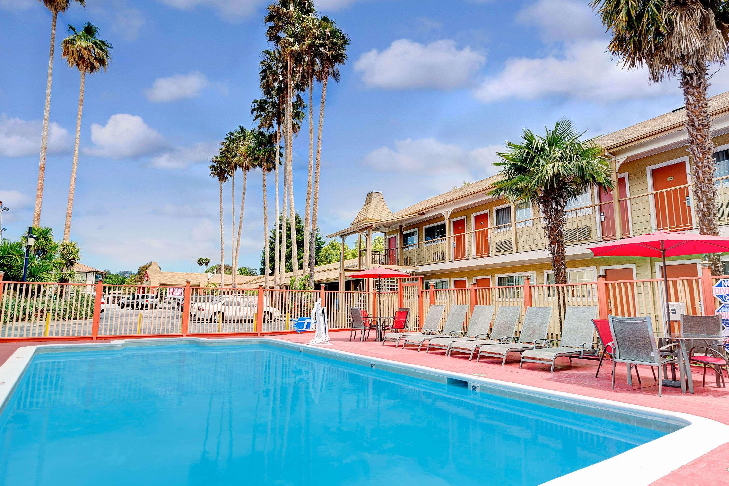 Surestay Hotel By Best Western Santa Cruz Buitenkant foto