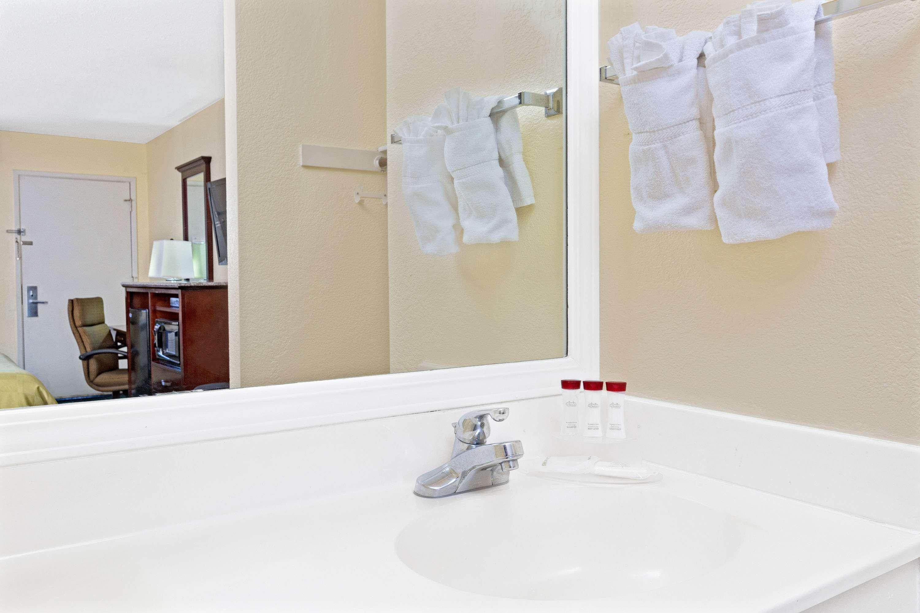 Surestay Hotel By Best Western Santa Cruz Buitenkant foto